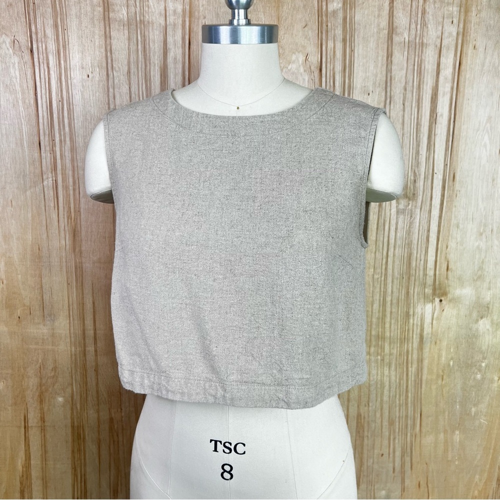Linen Button Back Shell Top